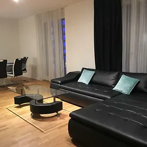 Cocoon 77 Apartamento